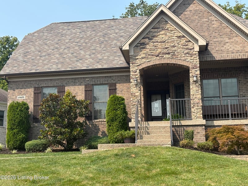 2420 Irish Bend Ct, Louisville, KY 40023