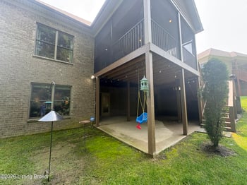 2420 Irish Bend Ct, Louisville, KY 40023