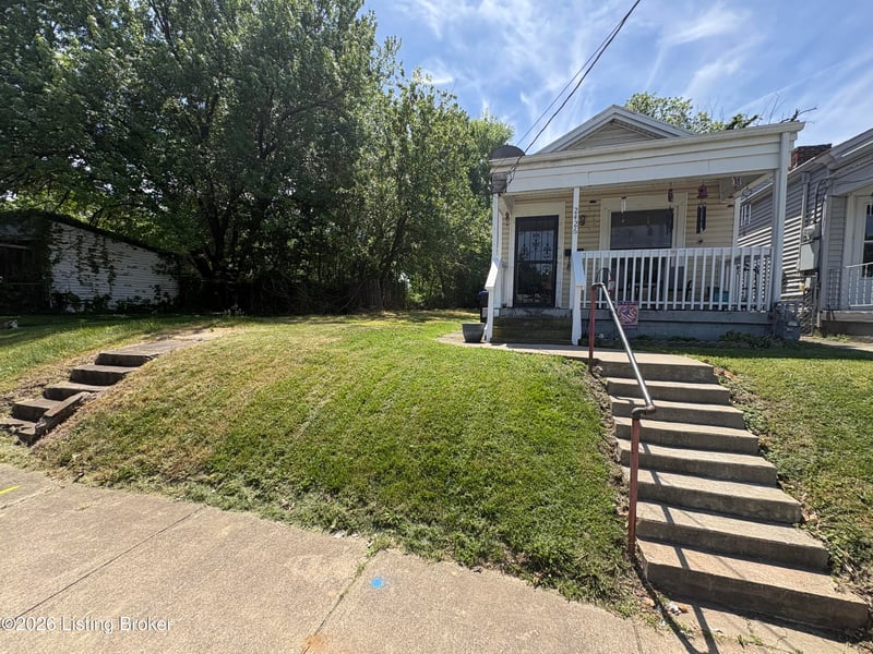 2426 Bank St, Louisville, KY 40212