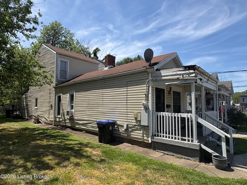 2426 Bank St, Louisville, KY 40212