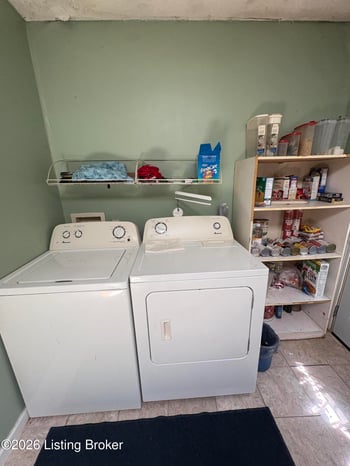 2426 Bank St, Louisville, KY 40212