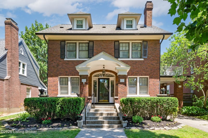 2435 Broadmeade Rd, Seneca Gardens, KY 40205