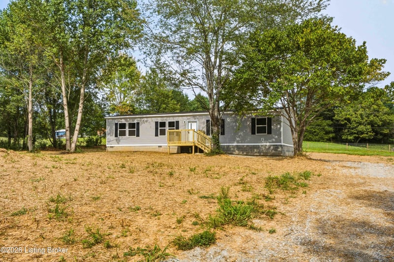 2437 Fallen Timber Rd, Campbellsville, KY 42718