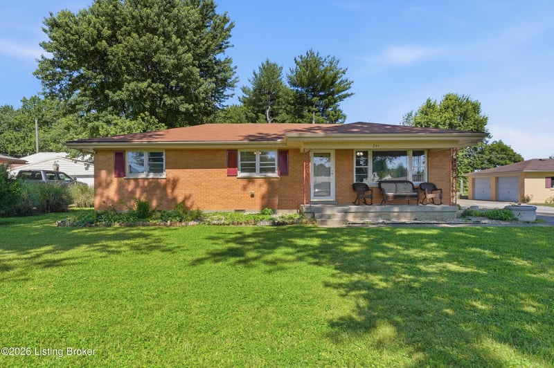 244 Dennis Dr, Shepherdsville, KY 40165