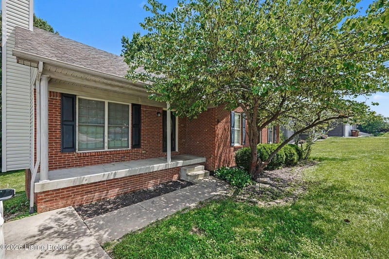 244 Sycamore Dr, Taylorsville, KY 40071
