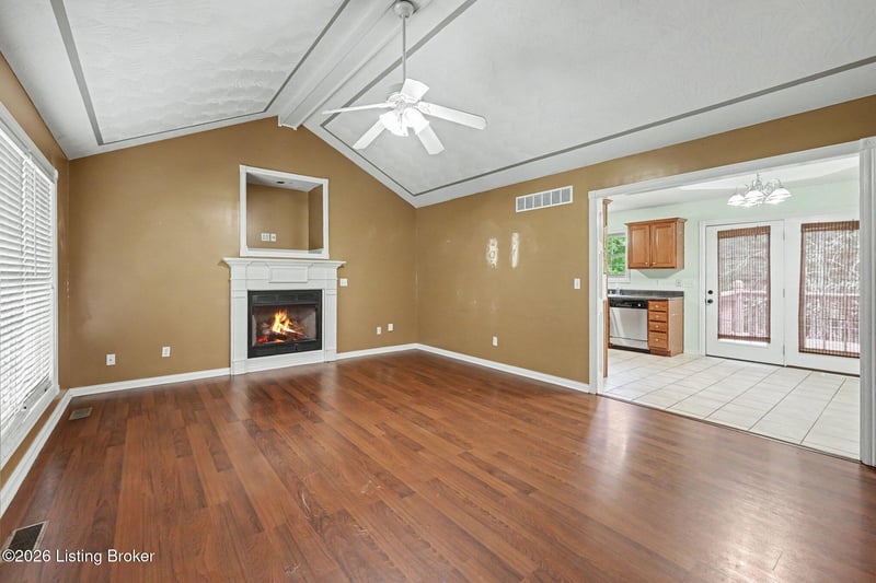 244 Sycamore Dr, Taylorsville, KY 40071