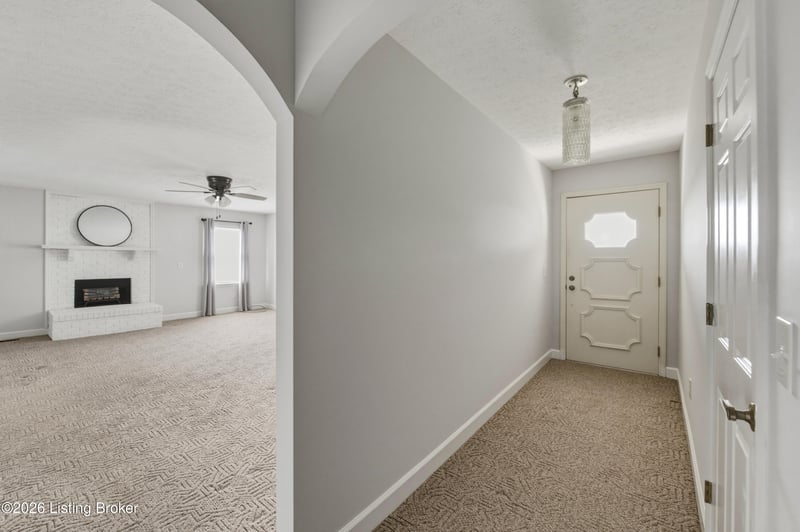 2440 Bardstown Rd, Springfield, KY 40069