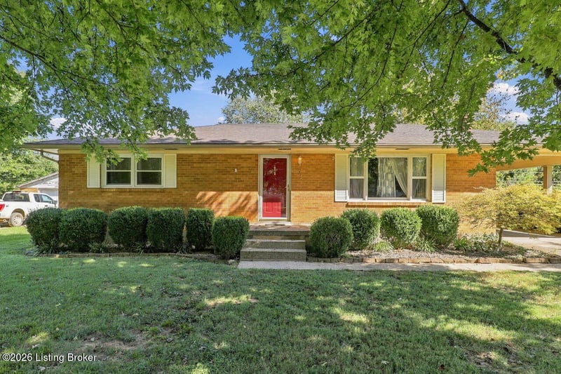 245 Guthrie Dr, Bardstown, KY 40004