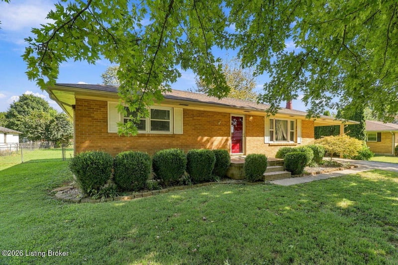 245 Guthrie Dr, Bardstown, KY 40004