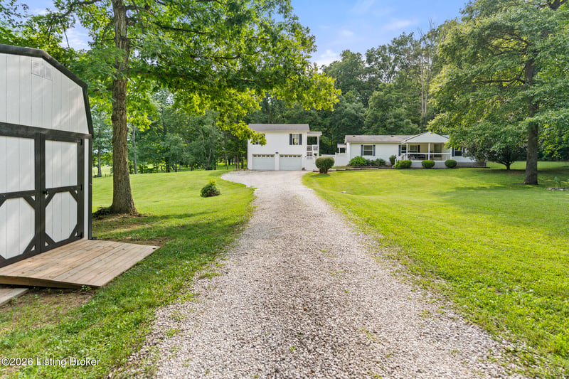 245 Spike Buck Dr, Brandenburg, KY 40108