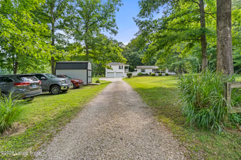 245 Spike Buck Dr, Brandenburg, KY 40108