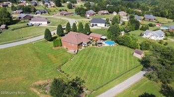 247 Sunray Dr, Shepherdsville, KY 40165