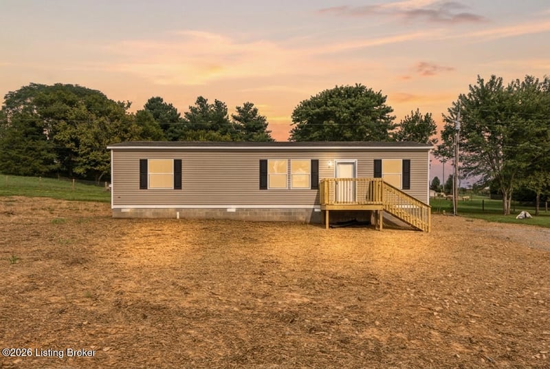 2487 Fallen Timber Rd, Campbellsville, KY 42718