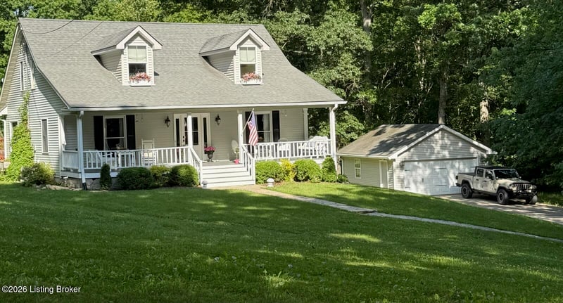 249 Woodland Hills Dr, Taylorsville, KY 40071