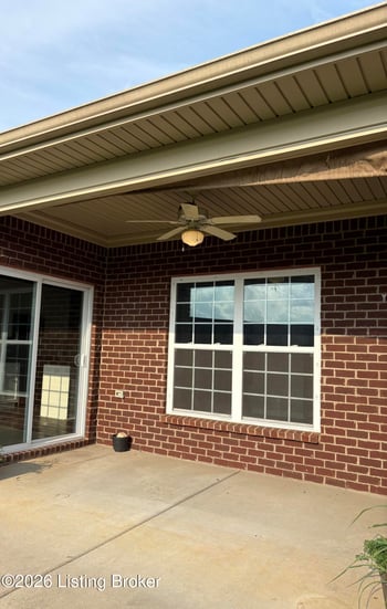 250 Christman Ln #B, Shepherdsville, KY 40165