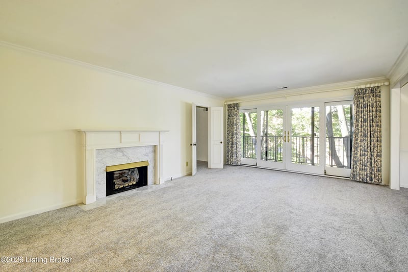 2500 Glenmary Ave #APT 203, Louisville, KY 40204