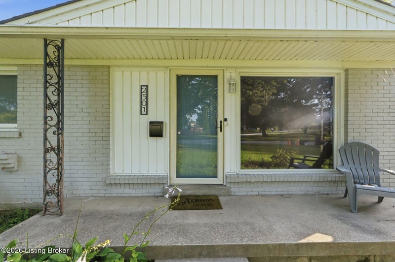 2501 Wyckford Way, Louisville, KY 40218