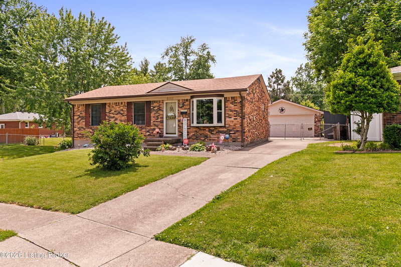 2502 Bagby Way, Louisville, KY 40216