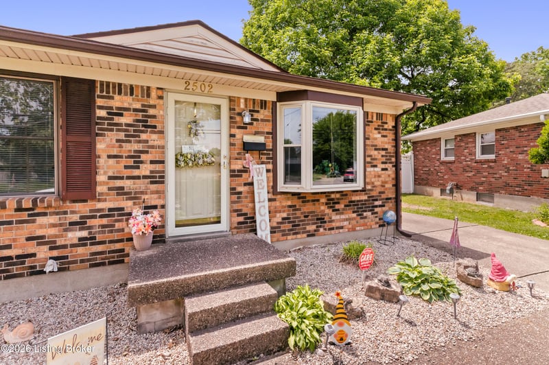2502 Bagby Way, Louisville, KY 40216