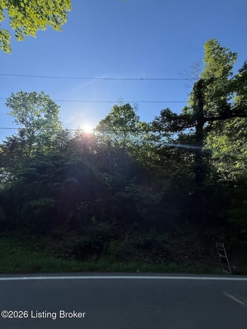 2502 Blevins Gap Rd, Louisville, KY 40272