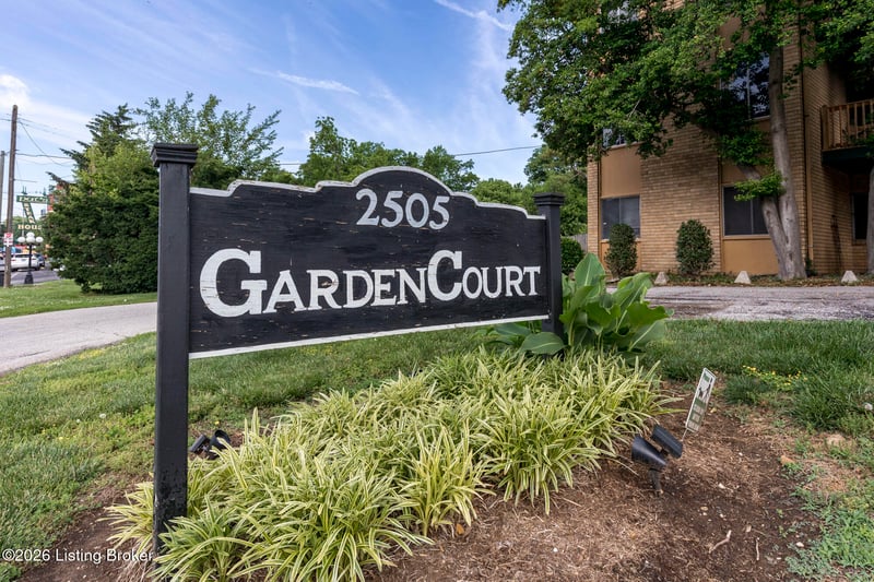 2505 Brownsboro Rd #APT B5, Louisville, KY 40206