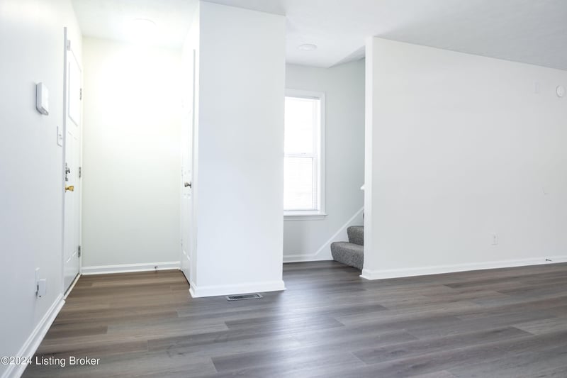 2505 Cedar St, Louisville, KY 40212