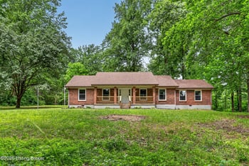 251 Colyer Ln, Shepherdsville, KY 40165