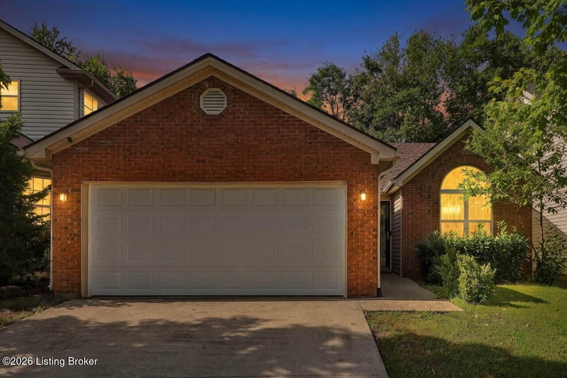 2524 Checkerberry Dr, Lexington, KY 40509
