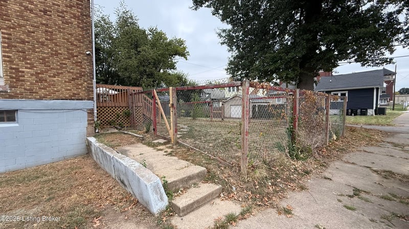 253 Cecil Ave, Louisville, KY 40212