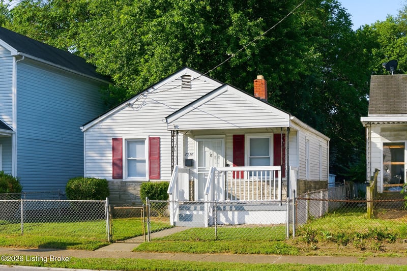 2530 Griffiths Ave, Louisville, KY 40212