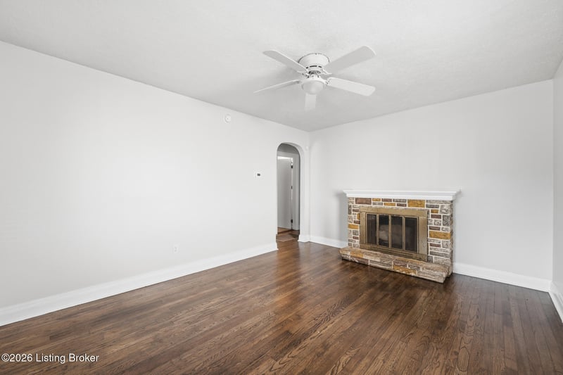 2530 Griffiths Ave, Louisville, KY 40212