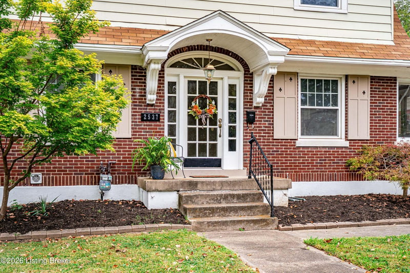 2537 Carolina Ave, Louisville, KY 40205