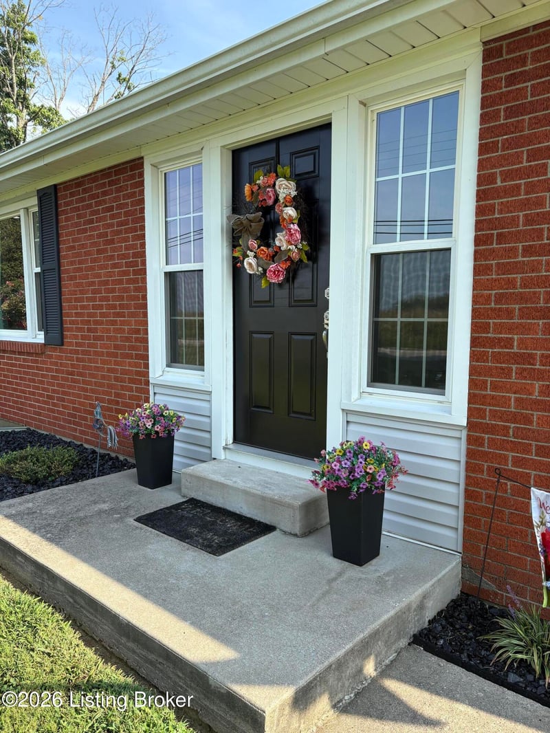 2574 Zoneton Rd, Shepherdsville, KY 40165