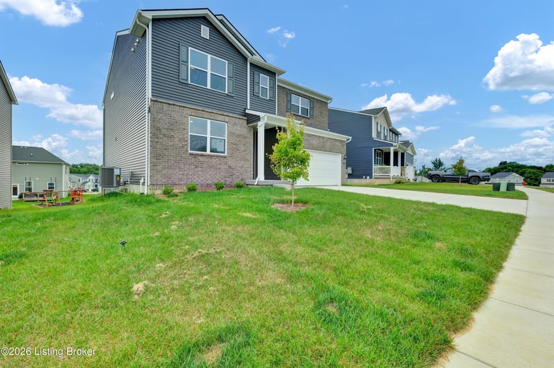 258 Ardmore Crossing Dr, Shelbyville, KY 40065