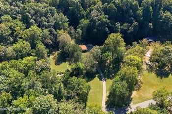 2598 Weavers Run Rd, West Point, KY 40177
