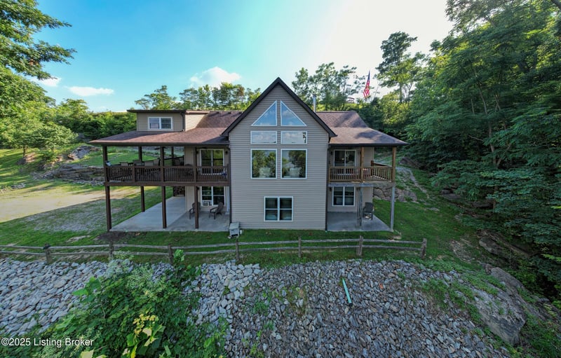 260 Patriots Path Ln, Falls Of Rough, KY 40119