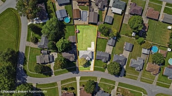 2604 Alps Rd, Louisville, KY 40216