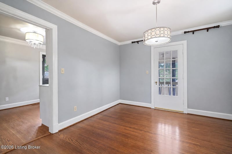 2609 Landor Ave, Louisville, KY 40205