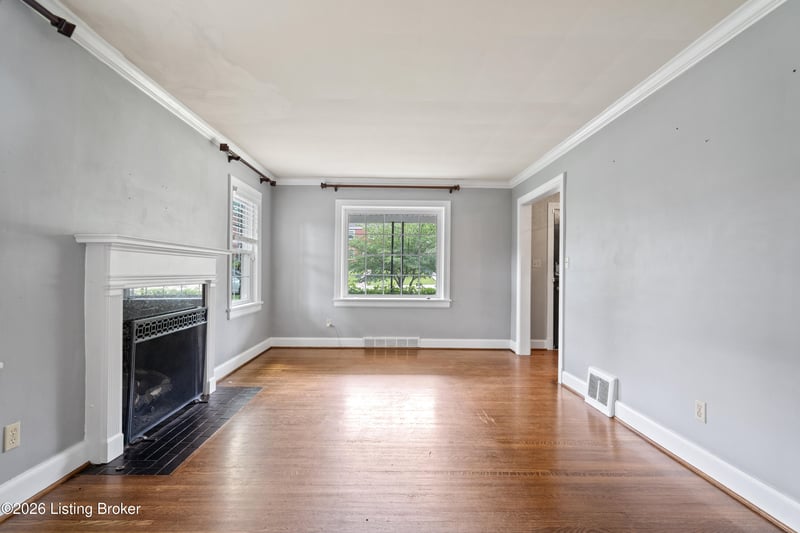 2609 Landor Ave, Louisville, KY 40205