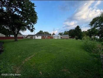 261 Springwood Dr, Louisville, KY 40229