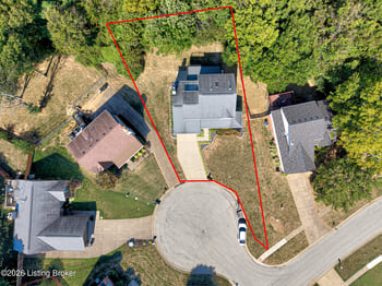 2611 Antone Pkwy, Louisville, KY 40220