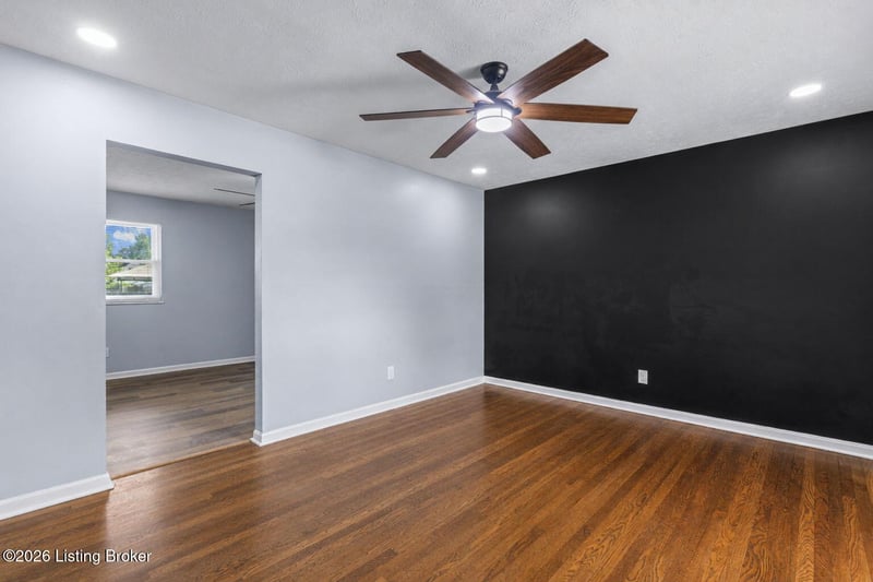 2612 Lamborne Blvd, Louisville, KY 40272