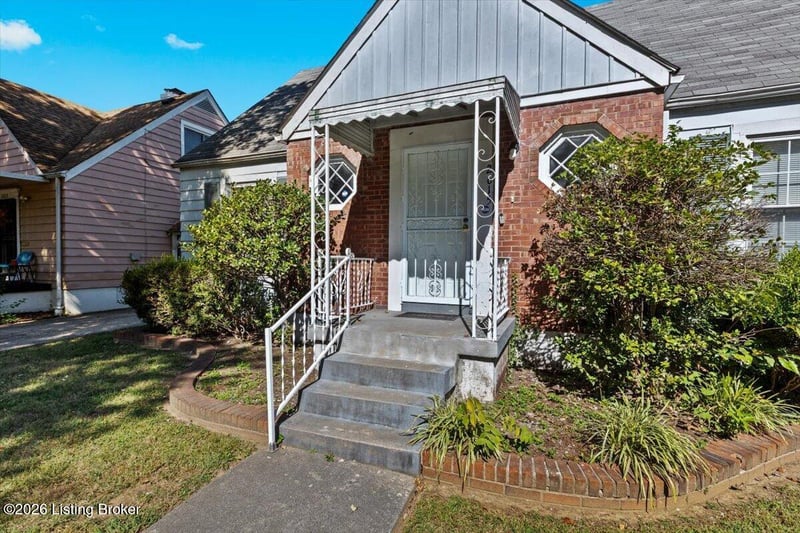 2615 Algonquin Pkwy, Louisville, KY 40210