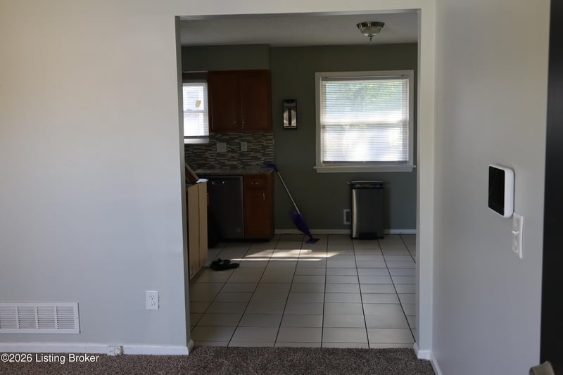 2616 Accasia Dr, Louisville, KY 40216