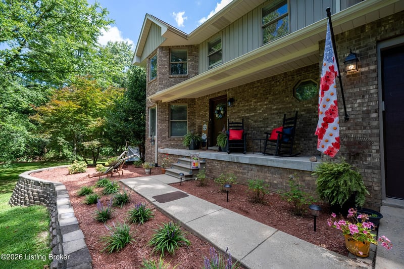 2656 E Doe Valley Pkwy, Brandenburg, KY 40108