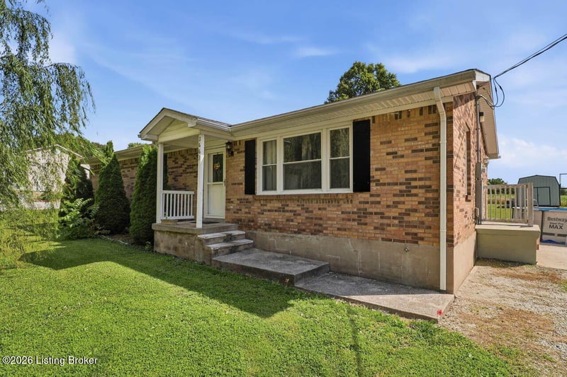 266 Hillspring Rd, Eminence, KY 40019
