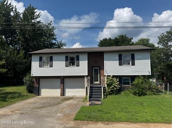 2666 Lake Rd, Radcliff, KY 40160