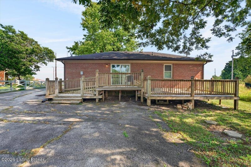 2675 Lake Jericho Rd, Smithfield, KY 40068