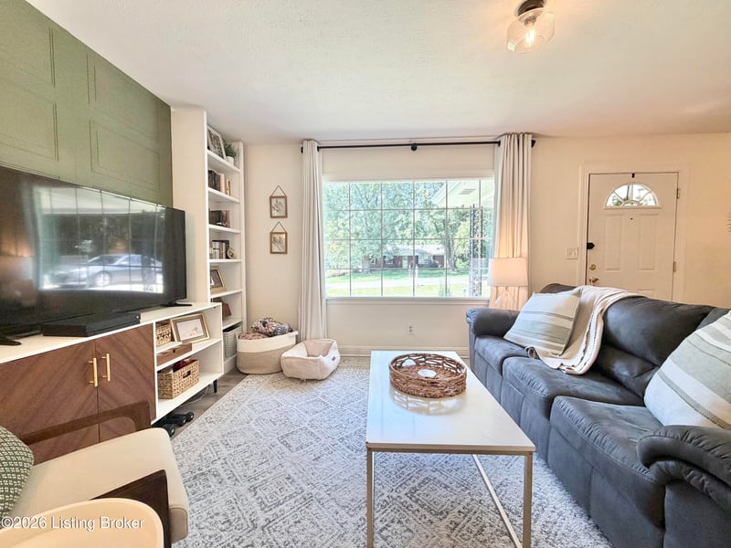 268 Doctors Dr, Shelbyville, KY 40065