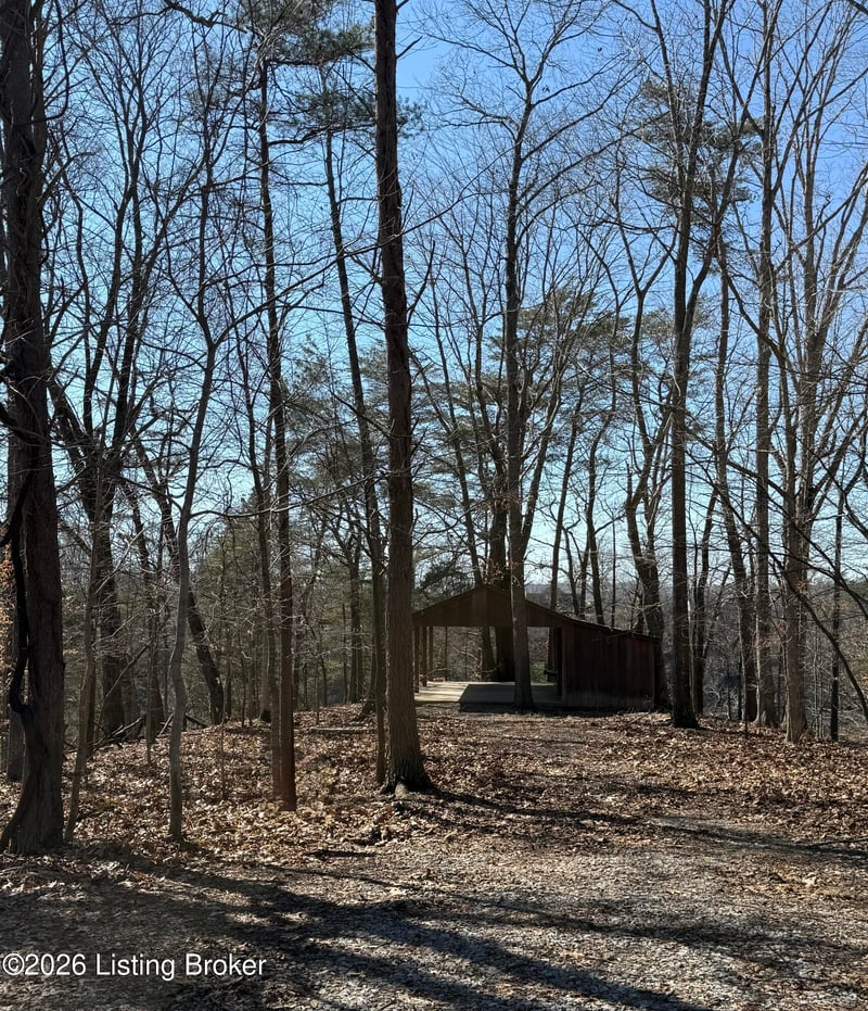 270 Barton Point Rd, Clarkson, KY 42726